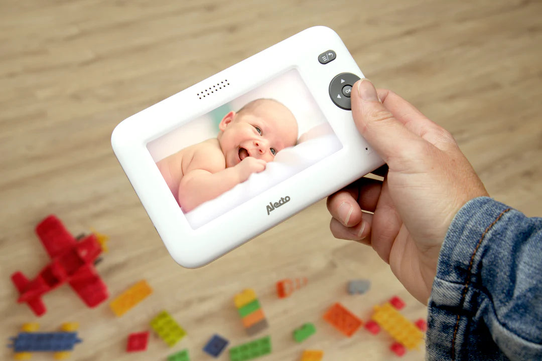 Alecto DVM-140 - Video baby monitor with 4.3" colour display, white - ChelinoBaby Online