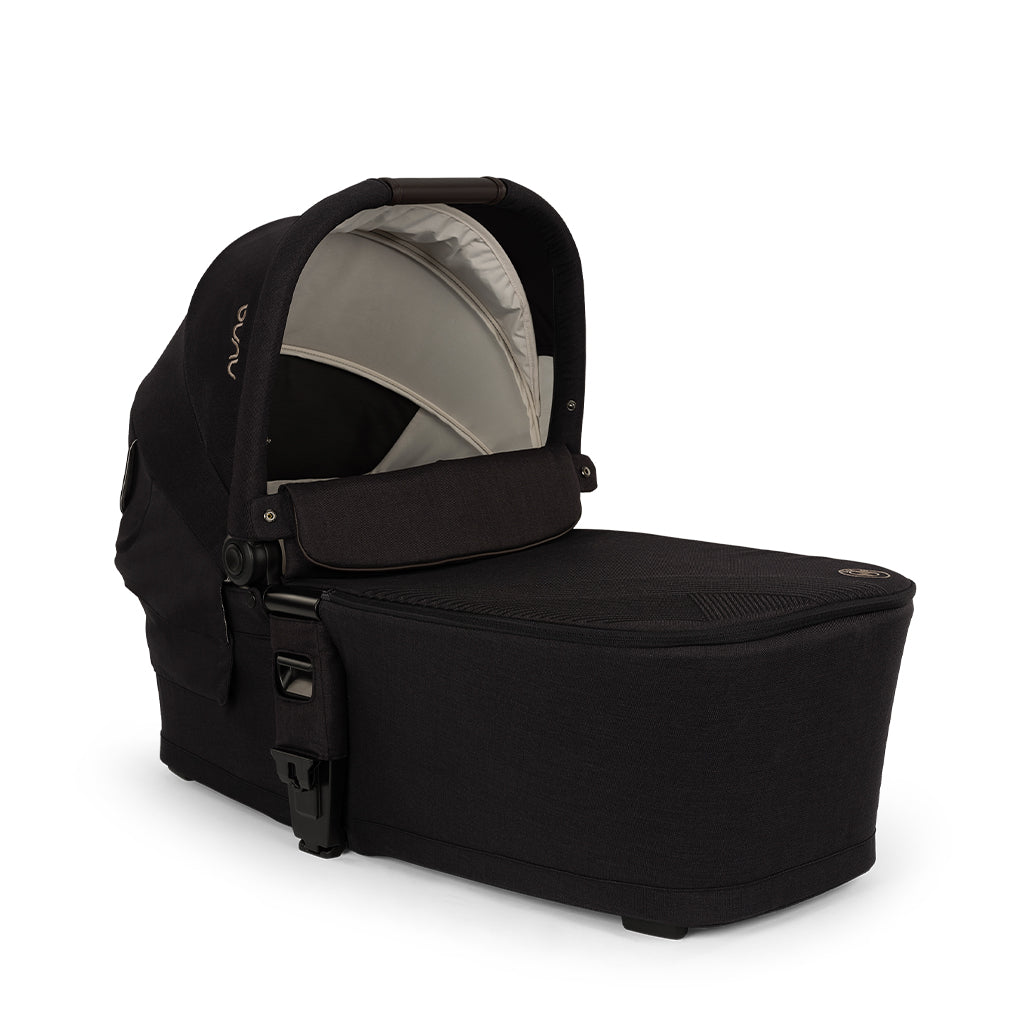 Nuna MIXX Next™ BMW Infant Carry Cot in Element color, compatible with MIXX next pushchair, suitable from birth to 9 kg.