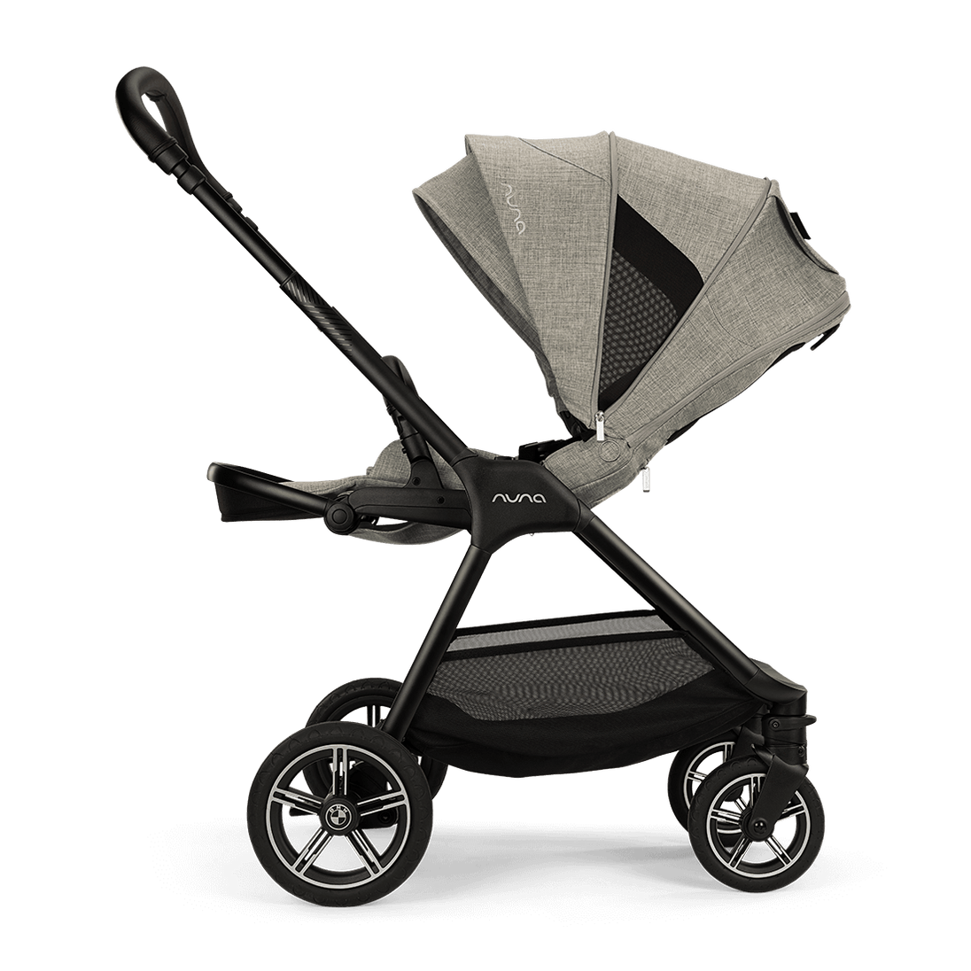 Triv™ Next BMW Collection stroller in Graphene color