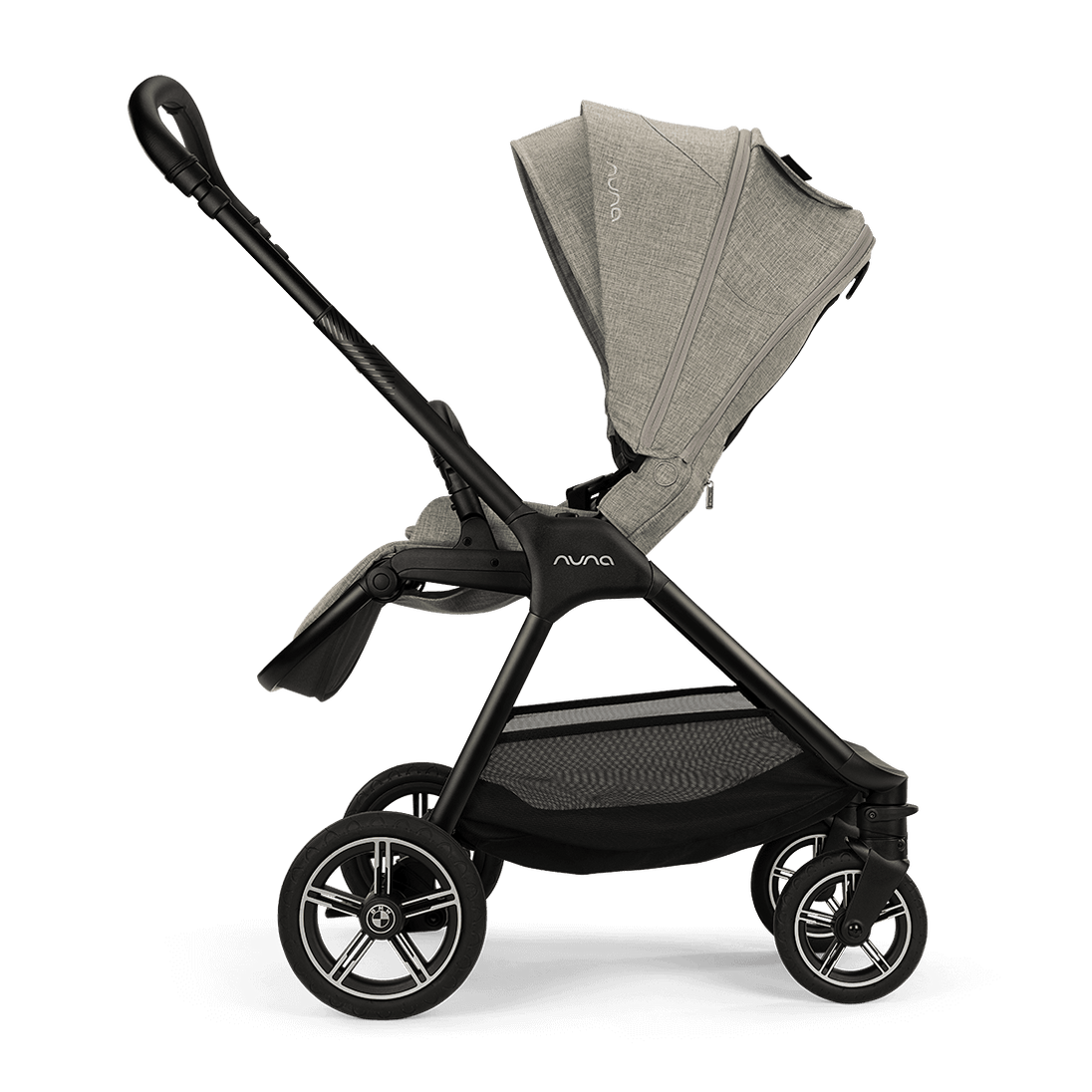 Triv™ Next BMW Collection stroller in Graphene color