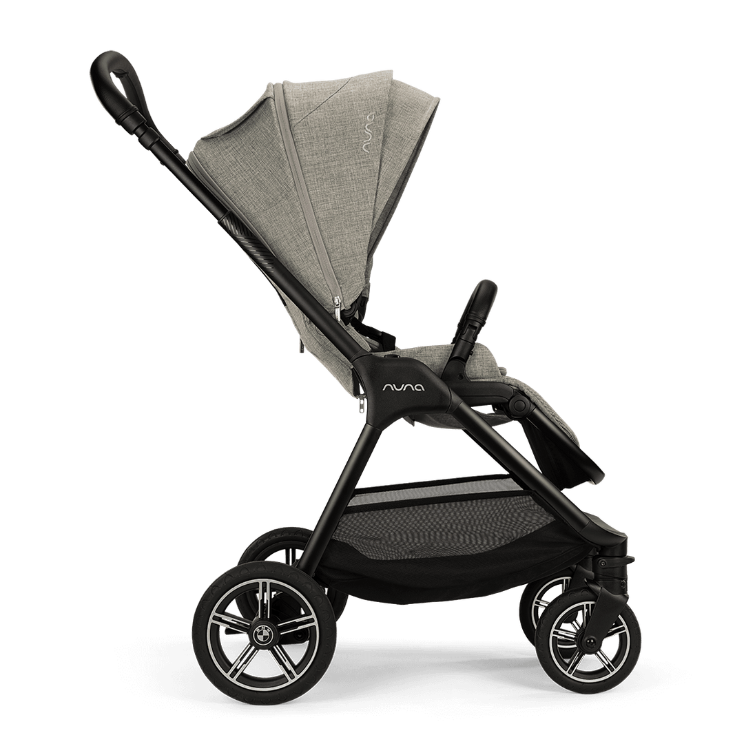 Triv™ Next BMW Collection stroller in Graphene color