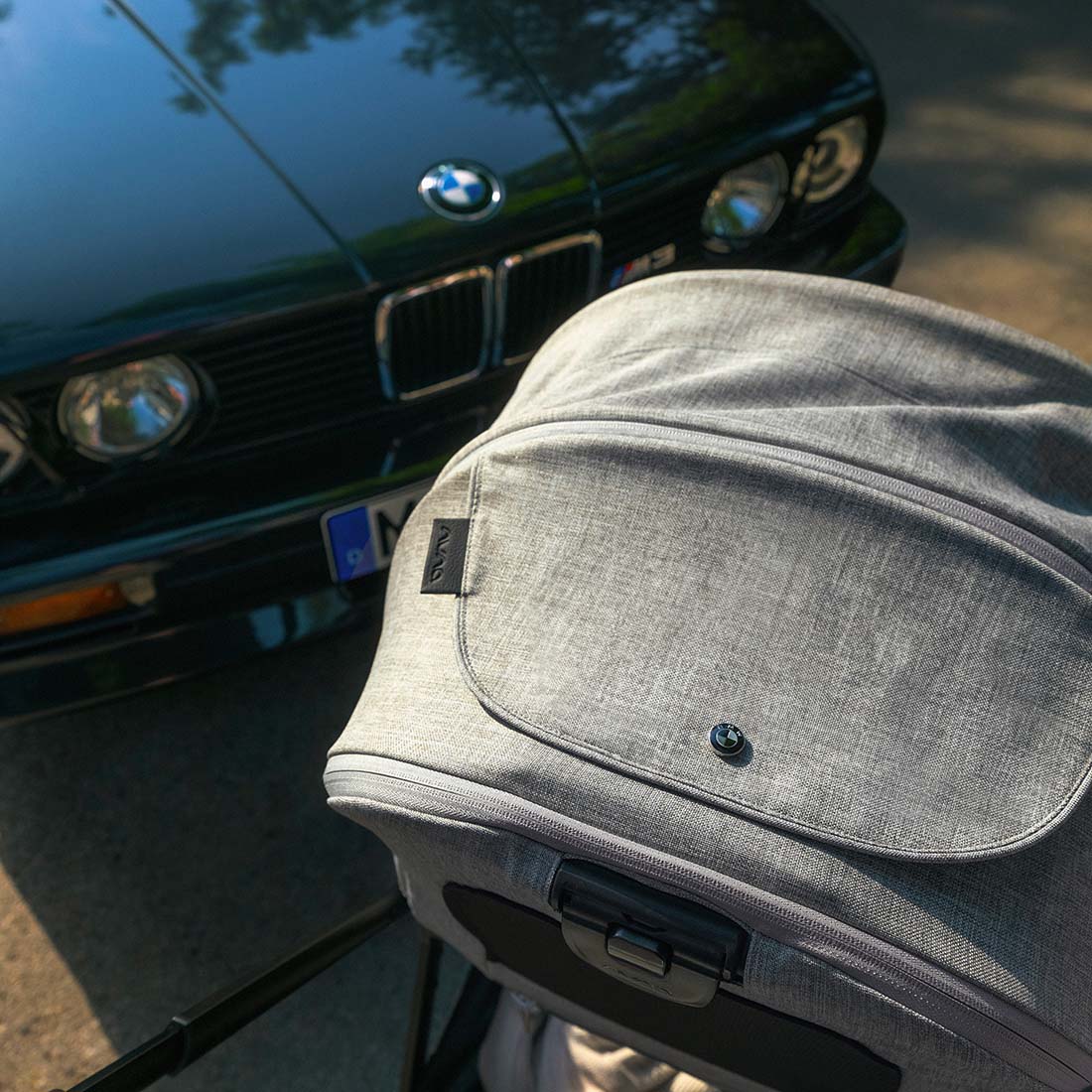 Triv™ Next BMW Collection stroller in Graphene color