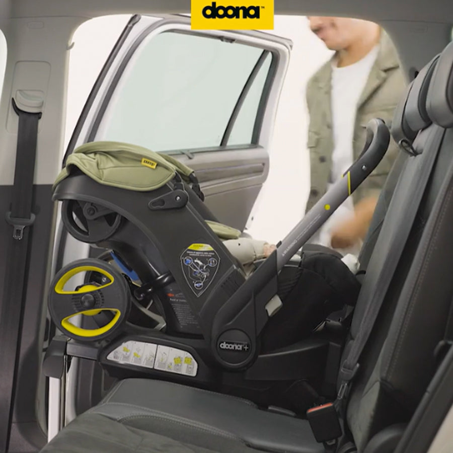 Doona + ISOFIX Base Black Doona + ISOFIX Base Black