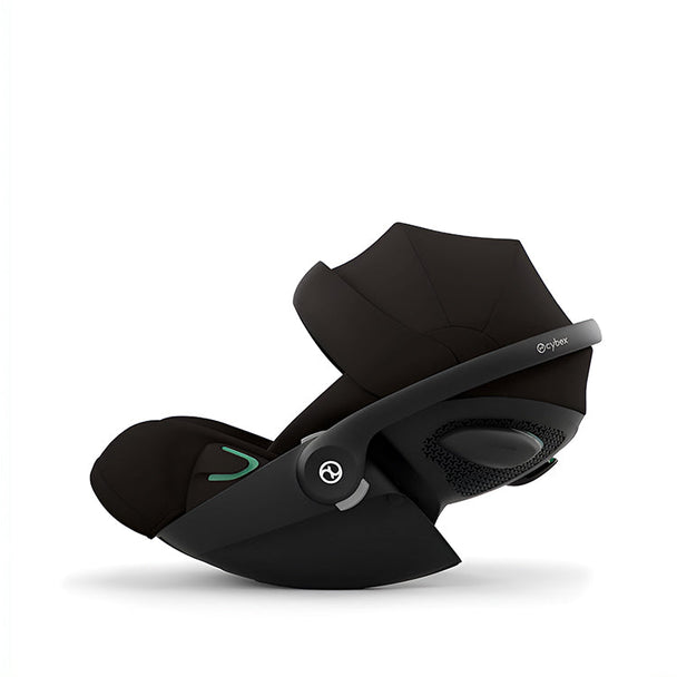 Black Cloud G i-Size infant car seat with ergonomic lie-flat design and 180° rotation for newborns up to 24 months.