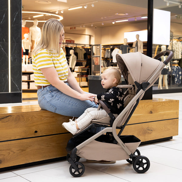 Lunar Air Stroller Cream