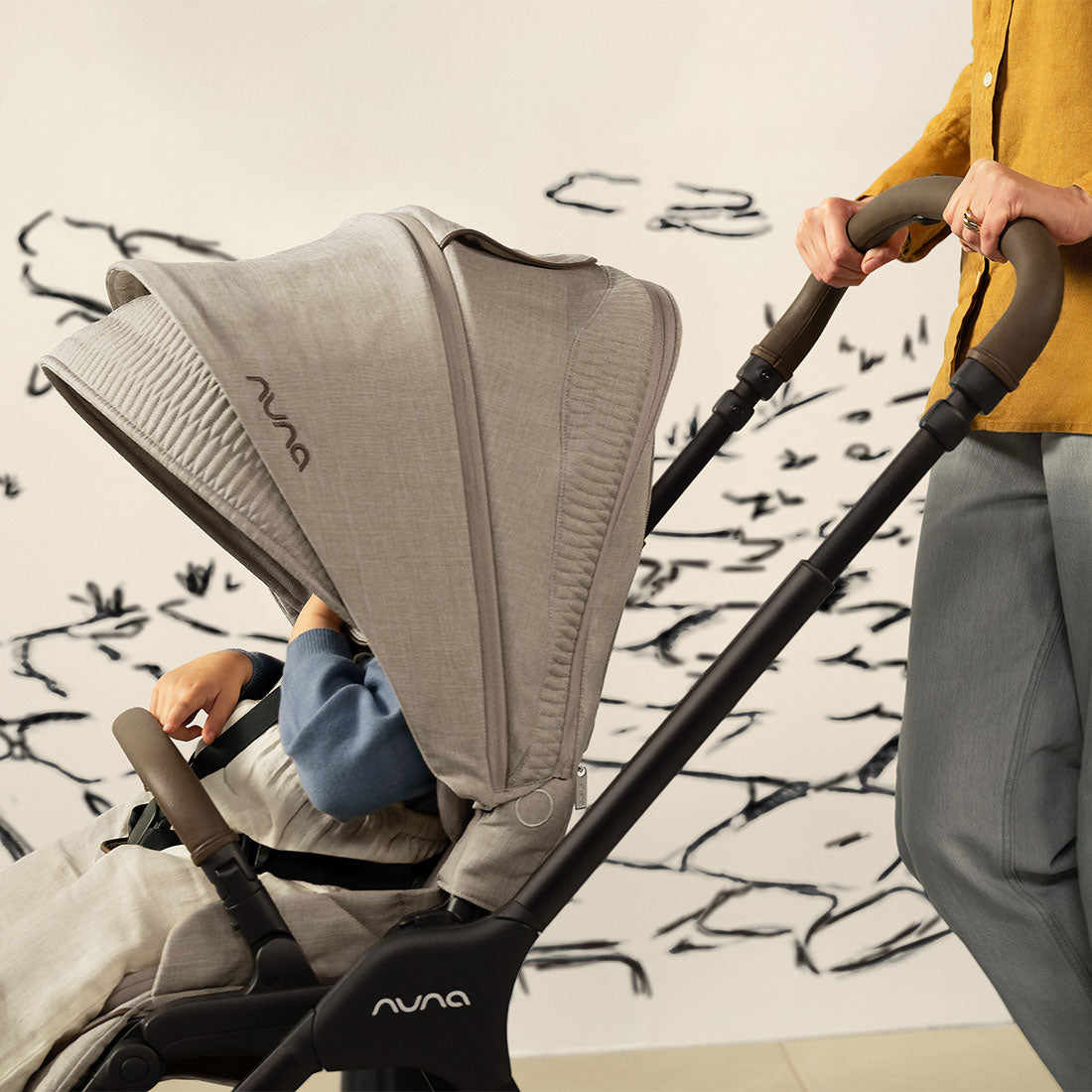 NUNA TRIV™ Next Stroller - Easy City Strolls from Birth to 22kg