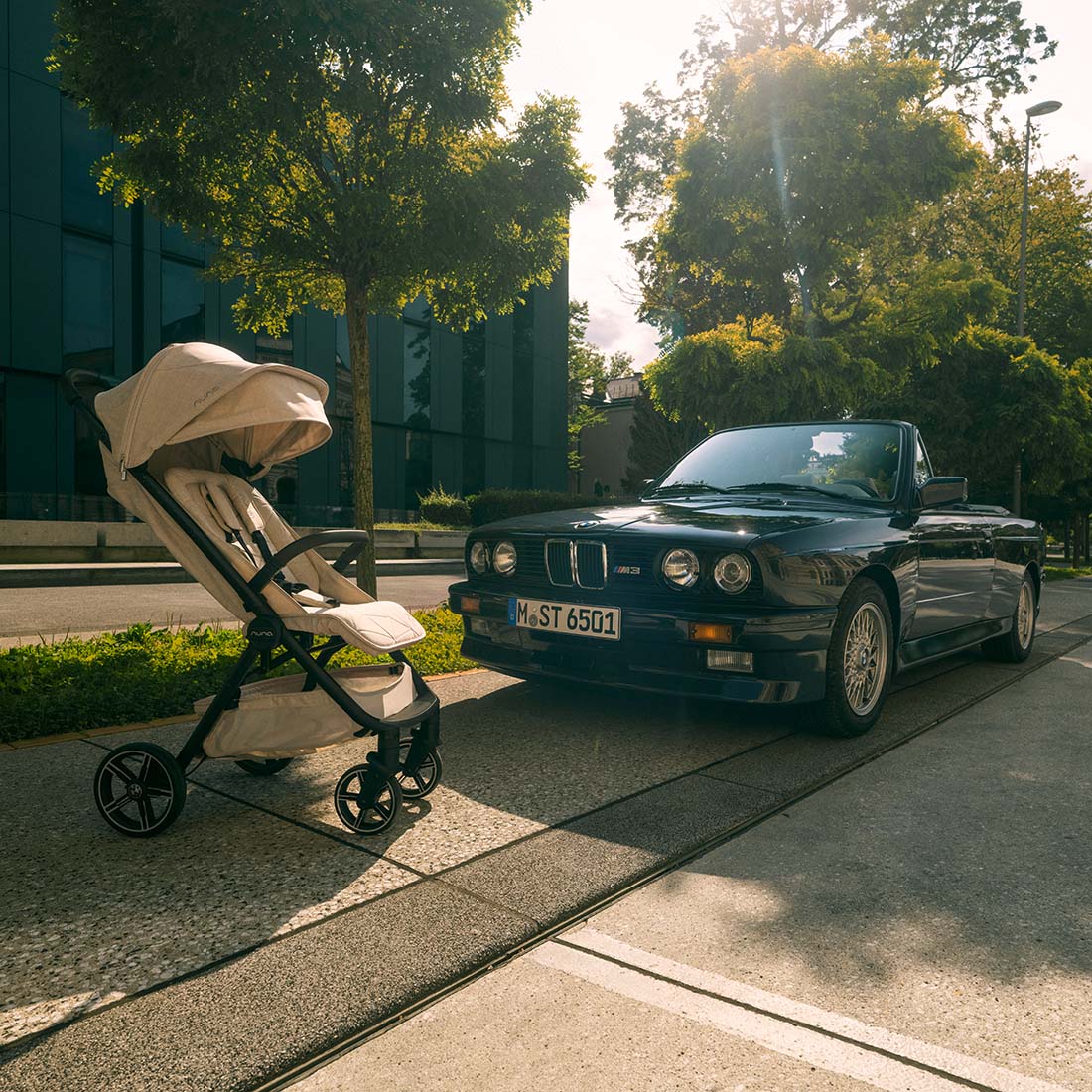 ルナベビー Nuna Trvl™ Lx BMW - Mica Stroller for Luxe Strolls