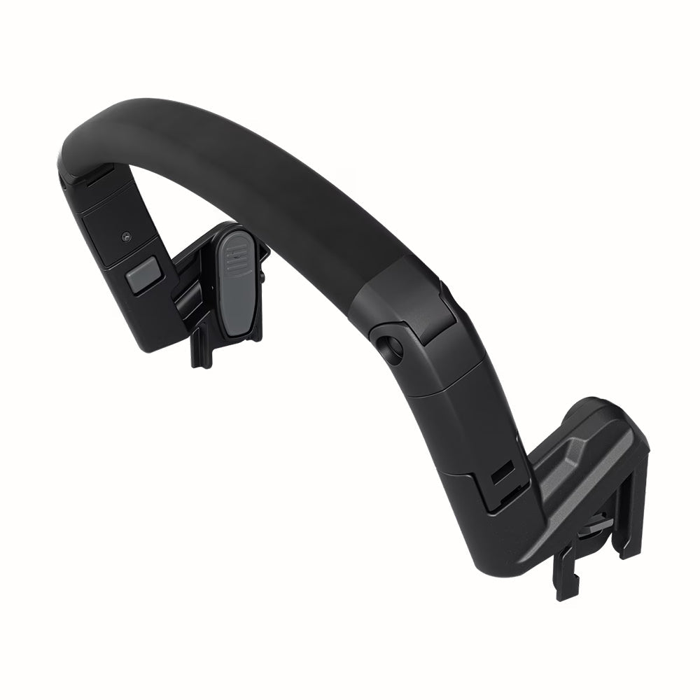 Thule Urban Glide 3 Bumper Bar attached to stroller for child safety and comfort